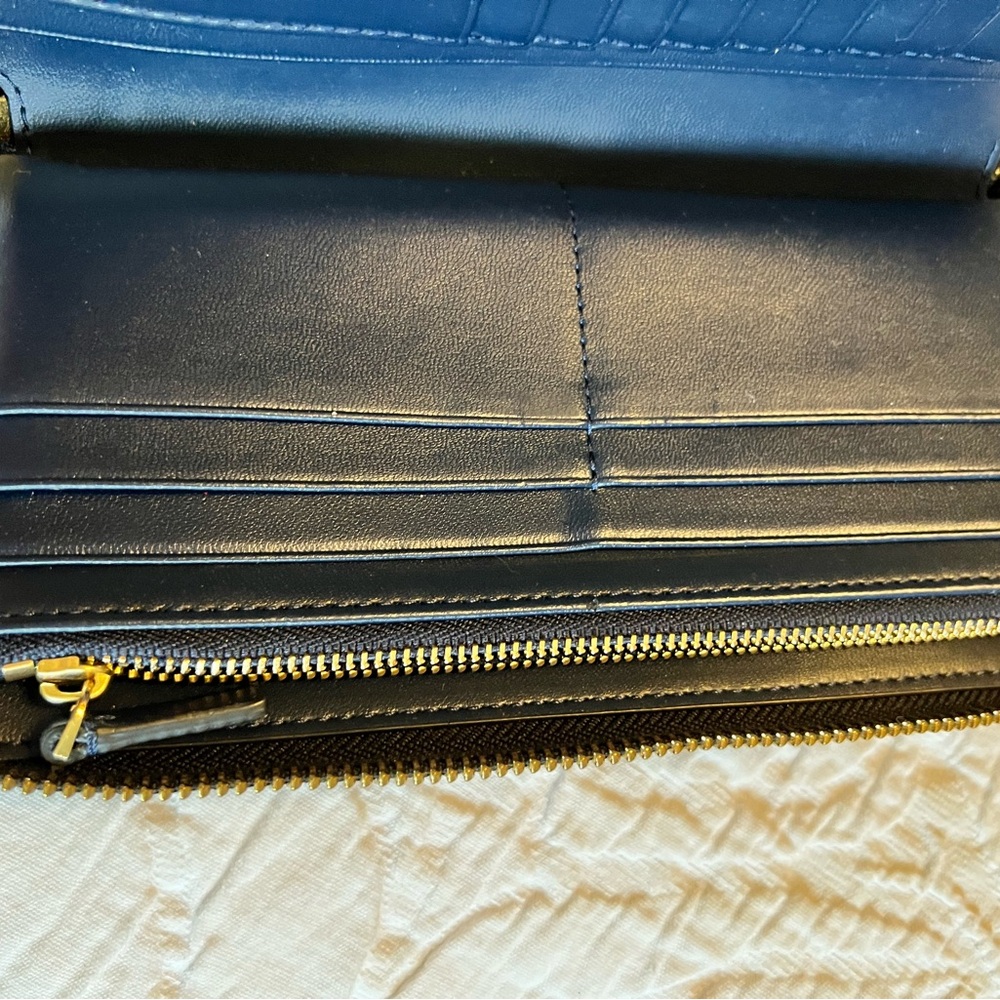 Tory Burch Robinson Wallet - image 2